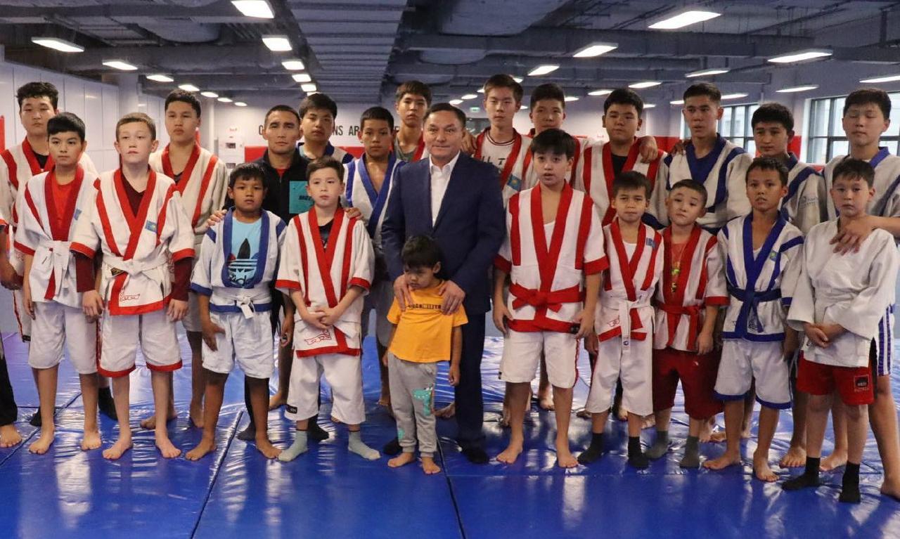 Министр Туризма и спорта Республики Казахстан Ермек Маржыкпаев посетил ряд важных спортивных объектов столицы